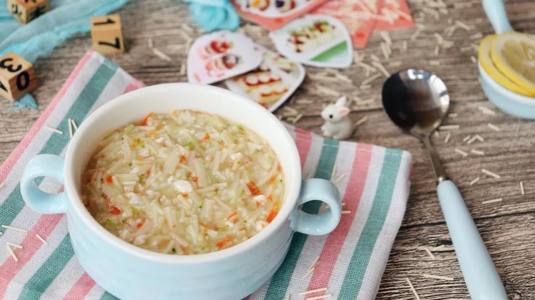 4个月宝宝辅食食谱表,4个月可以吃什么辅食