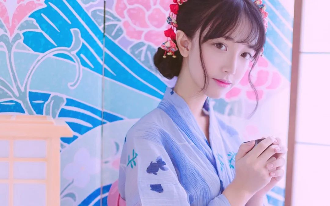 从上流贵妇喜爱的“鼠色”，到涩谷辣妹钟情的茶色，尽显日本风流