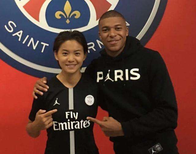 内马尔c罗耐克,内马尔和耐克合作了吗