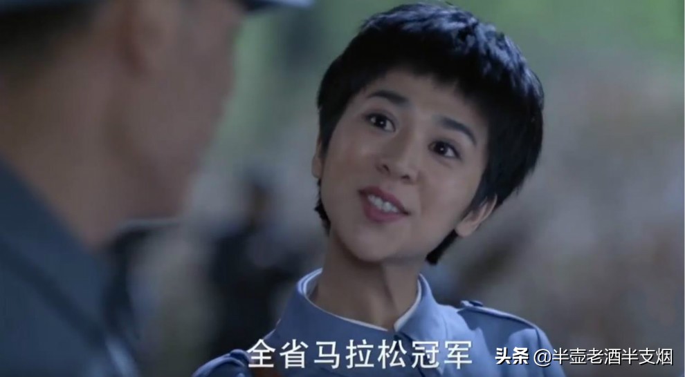 亮剑3的雷人之处：护士揣手机吃奶糖，王云山吃炒豆是跟谁学的？