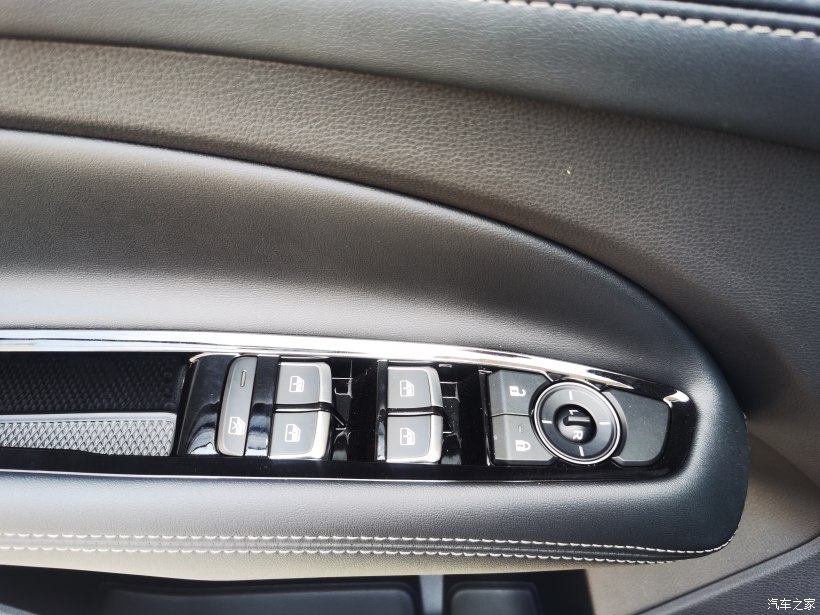 福特领裕初体验总体感觉适合家用,福特领裕七座2022款落地价多少