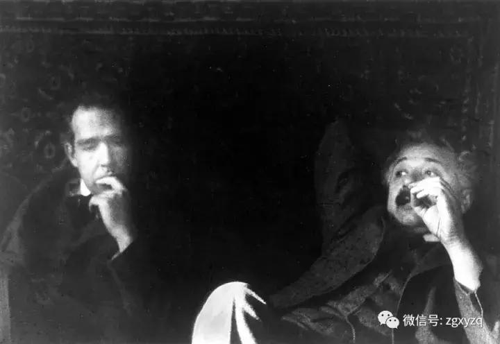 踢球耽误学习,小孩爱踢球影响到学习怎么办