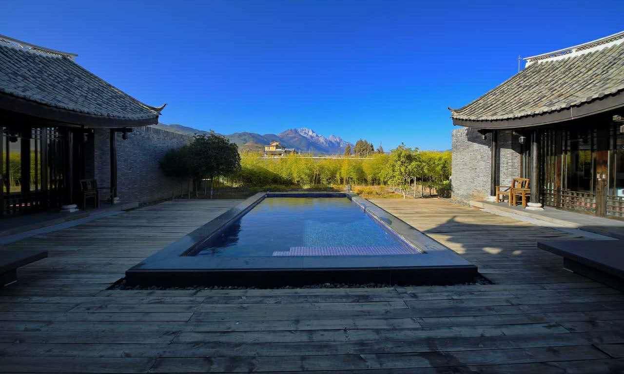 濂㈠崕閰掑簵榻愯仛涓芥睙,涓芥睙濂㈠崕閰掑簵