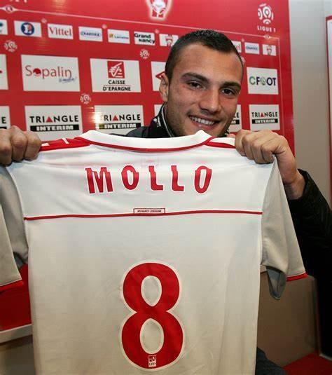 足坛跳槽狂魔：法国草根球员10年来从未缺席任何一个转会窗口