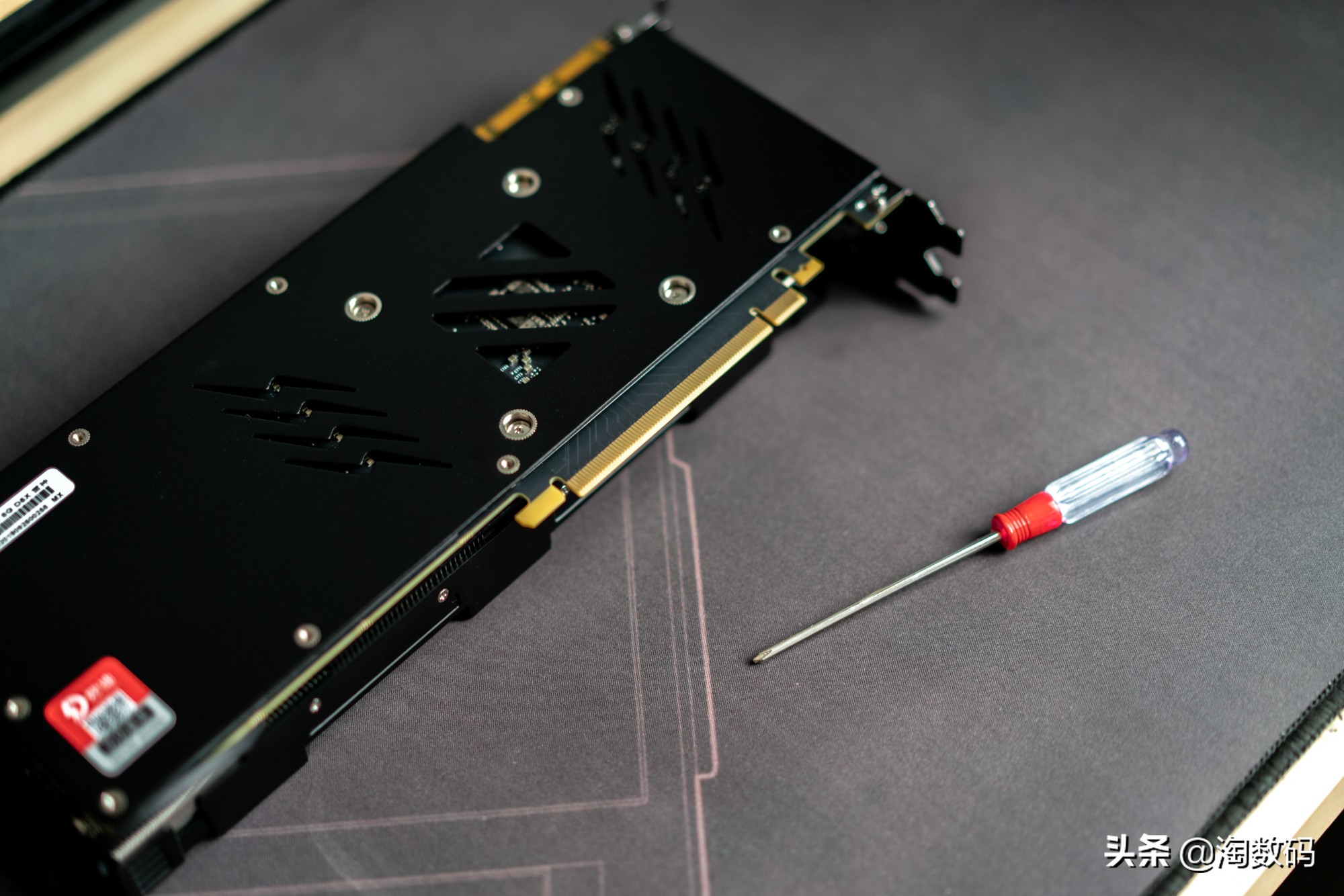 1699元gtx1080,200块钱买的gtx1660ti