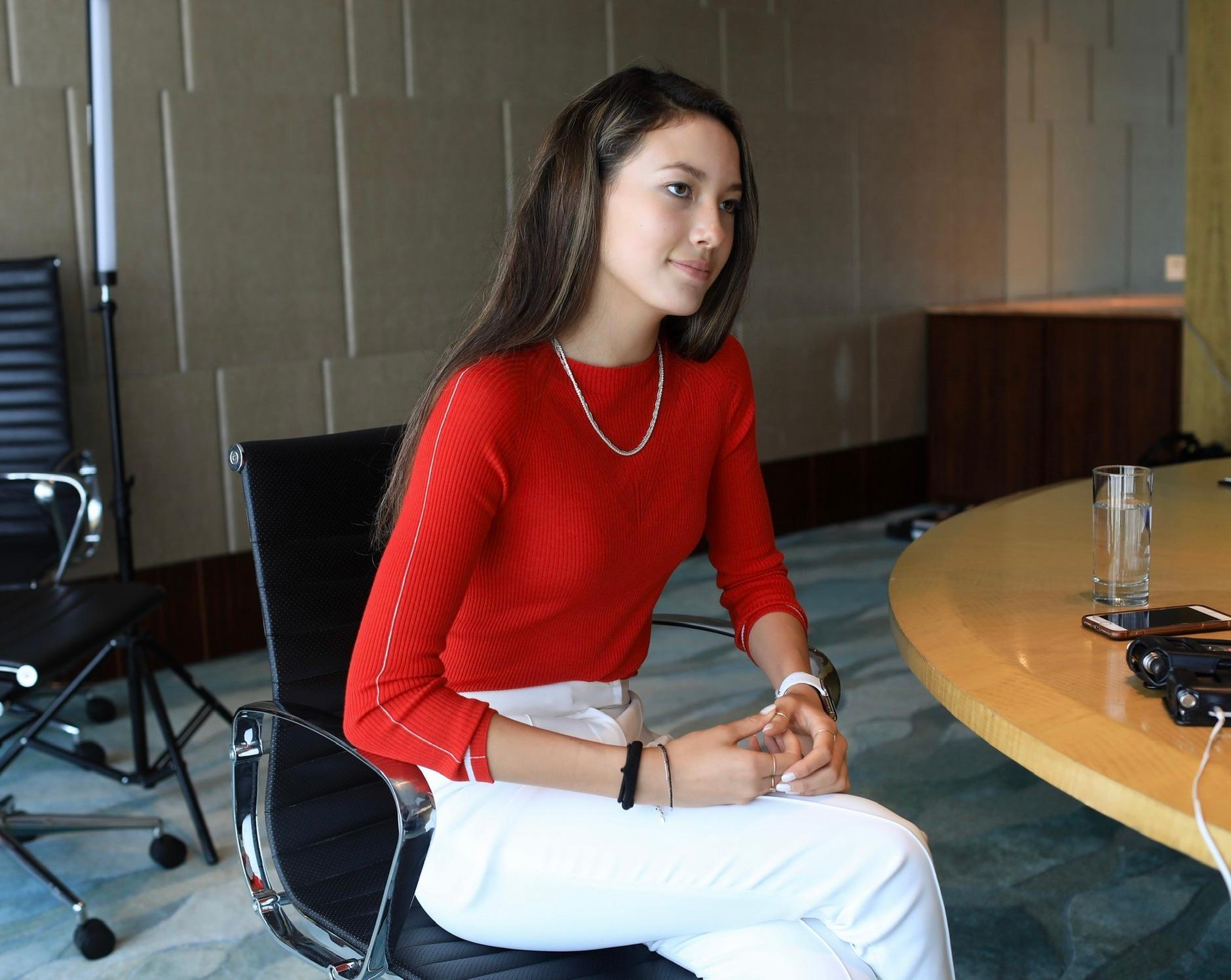 同样是归化球员，国足球员与谷爱凌区别有多大？球迷都是大猪蹄子