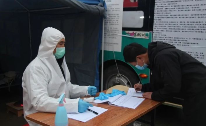 万众一心朴诚勇毅,朴诚勇毅不胜不休下一句