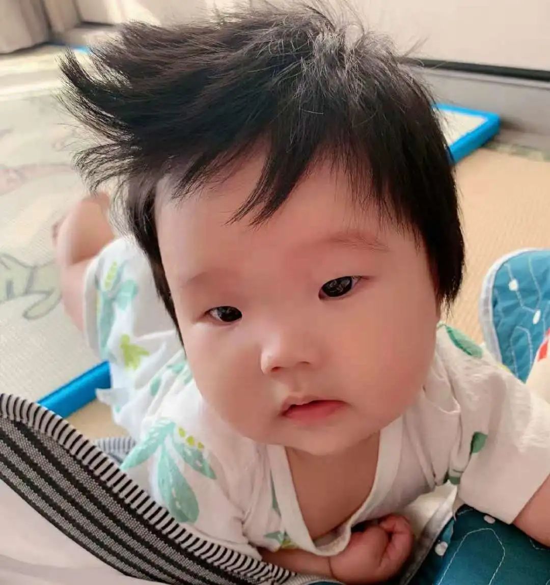 这些小孩的发型，你见都没见过