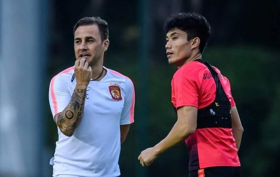 郑智广州恒大对卡纳瓦罗,卡纳瓦罗郑智近况