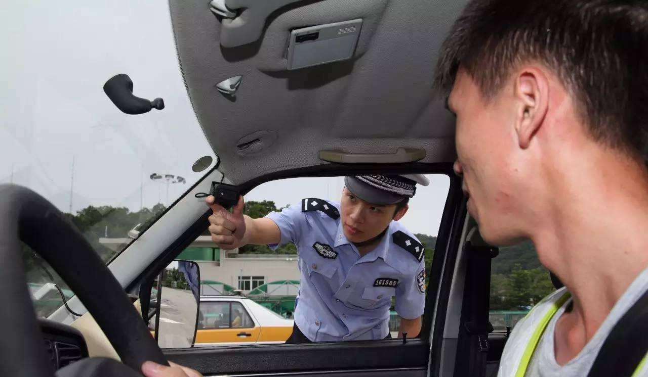 考科目三怕车多,考科目三遇到前方有车别车怎么办