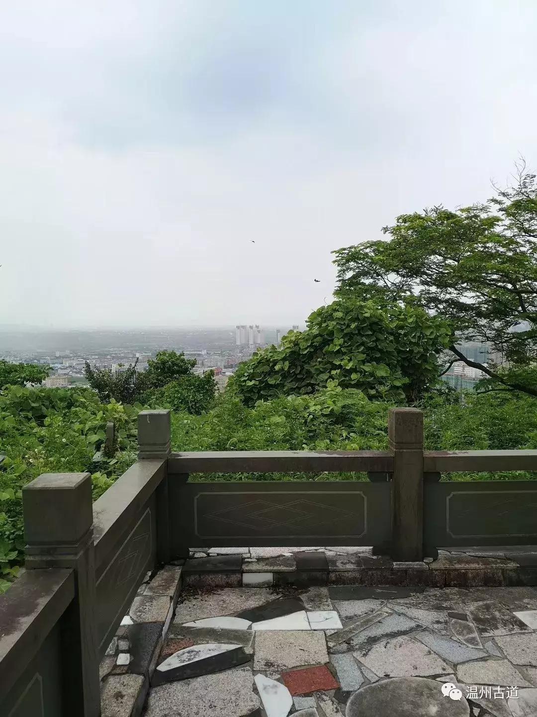 千年古村平阳县鸣山村古城夜景,平阳昆阳鸣山古村落