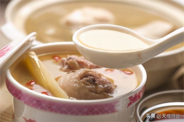 养肉鸽赚钱吗利润多少钱,养肉鸽赚钱不