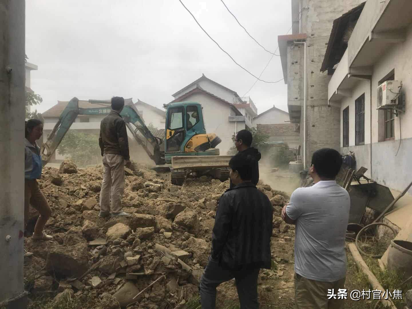 村干部工资低是什么原因,村干部被村民误解