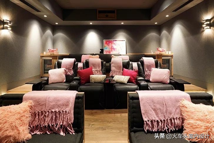 芭比娃娃60厘米美丽可爱,芭比娃娃60厘米的家