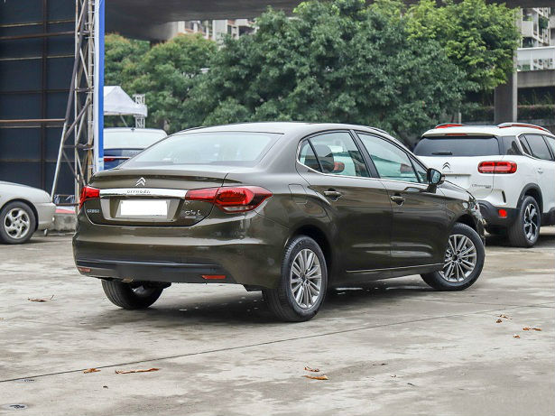 雪铁龙c4l还值得买吗,雪铁龙c4l买哪一年的最划算二手