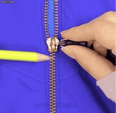 小妙招衣服后面有拉链自己不好拉,妙招衣服拉链底端坏了