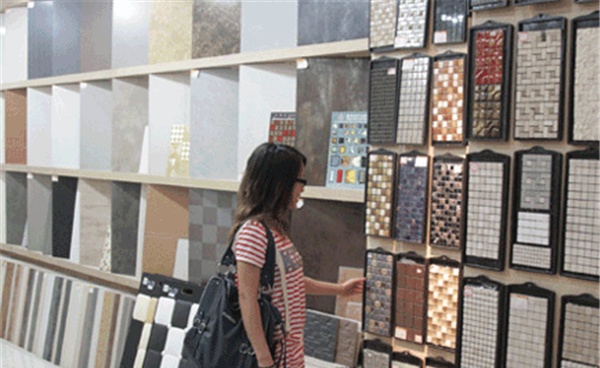 找师傅贴瓷砖需要注意什么,瓦工贴瓷砖前需要注意什么