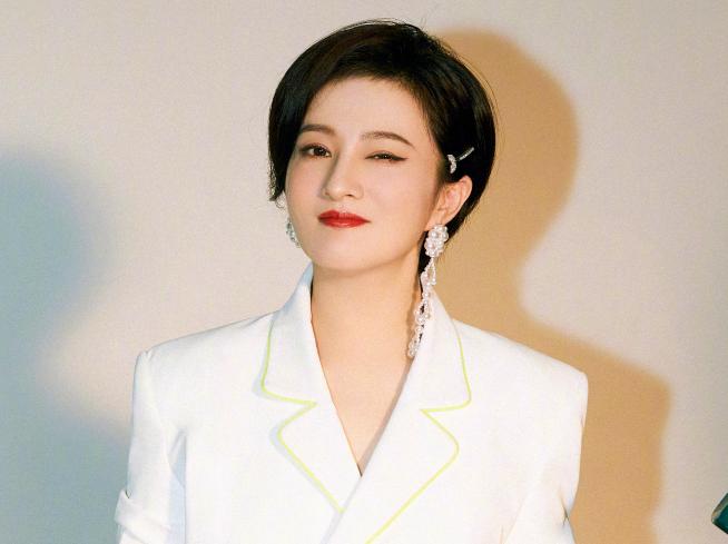 39岁金铭素颜,40岁金铭图片