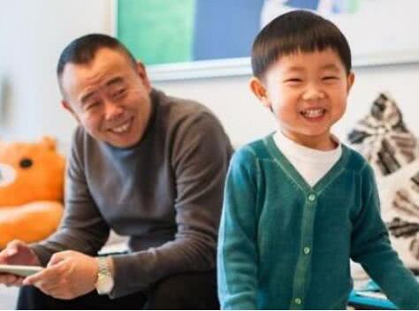 秦昊伊能静女儿米粒现在长啥样了,秦昊伊能静女儿小米粒