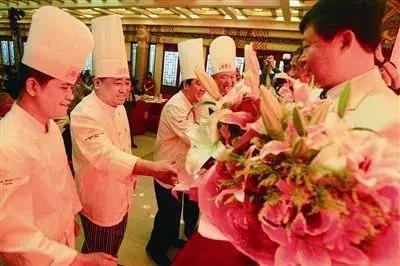 杀死那只北京烤鸭（KillthePekingRoastDuck）