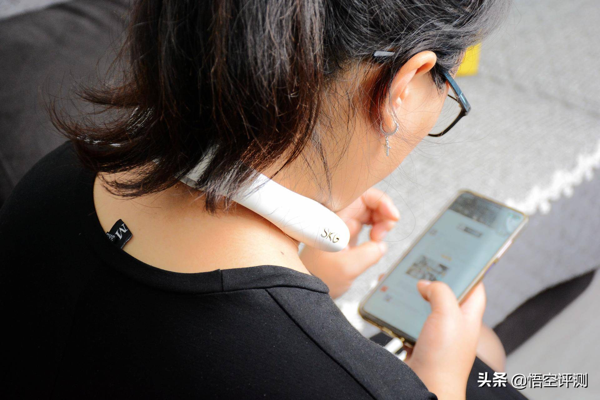 颈椎按摩护颈仪skg热敷,颈椎按摩仪skgk5和k6哪个好