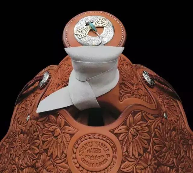 真皮包包怎么保养不会开裂,怎样保养包包更有光泽度