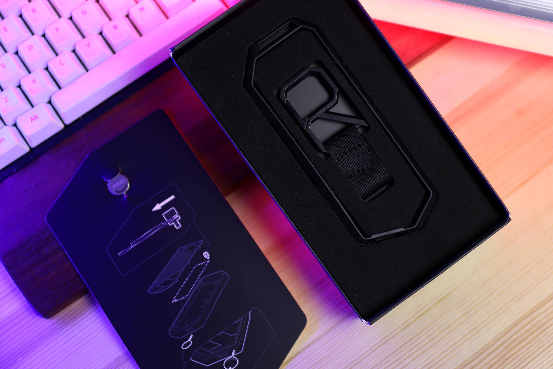 既要高速也要炫酷，ROGSTRIXARION固态硬盘盒评测