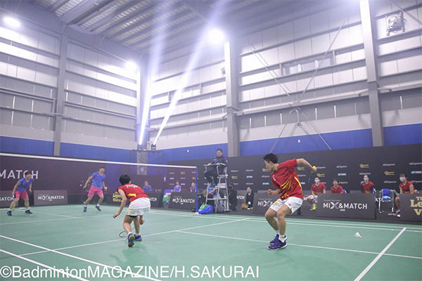 桃田贤斗日本内战,桃田贤斗和东野有纱