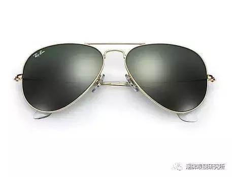 雷人｜不如雷朋，眼镜王者吊打青铜