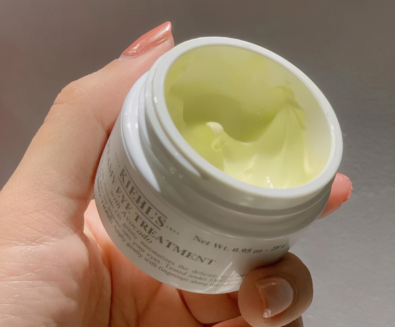 什么牌子的眼霜保湿去细纹好,介绍几款保湿效果好的眼霜