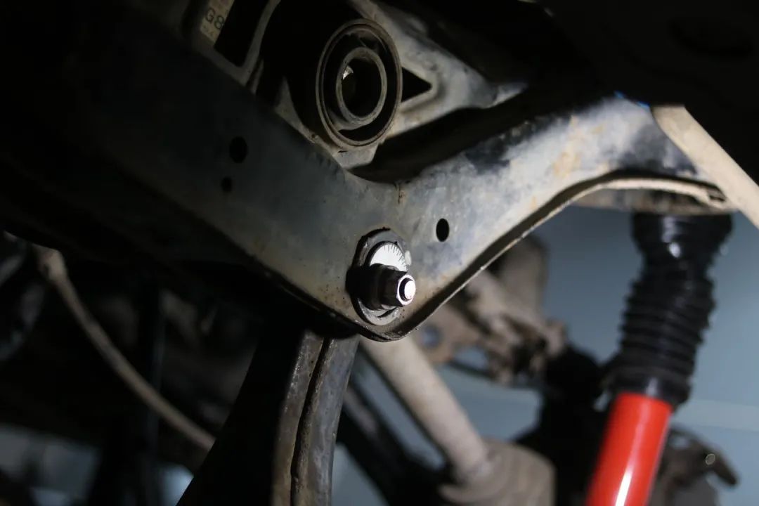 老车修复：翻新一辆破旧不堪的帕杰罗V93，还想再战十年工地