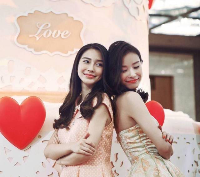 同款闺蜜发型简单时尚好看,适合闺蜜的潮流发型