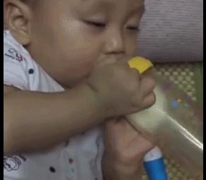 让你心动的搞笑图片,搞笑gif笑死人的动图