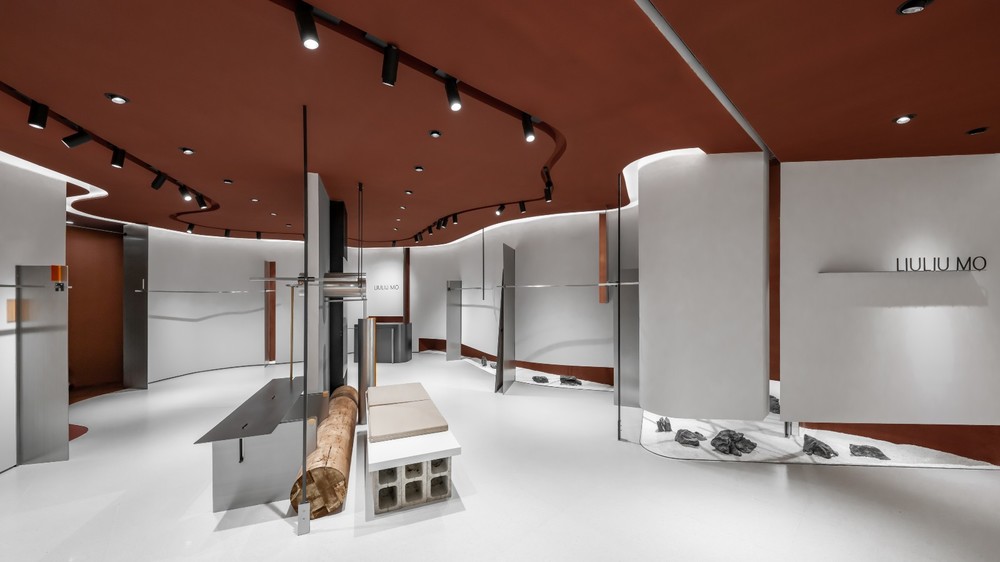 广州LIULIUMO服装店|加减智库