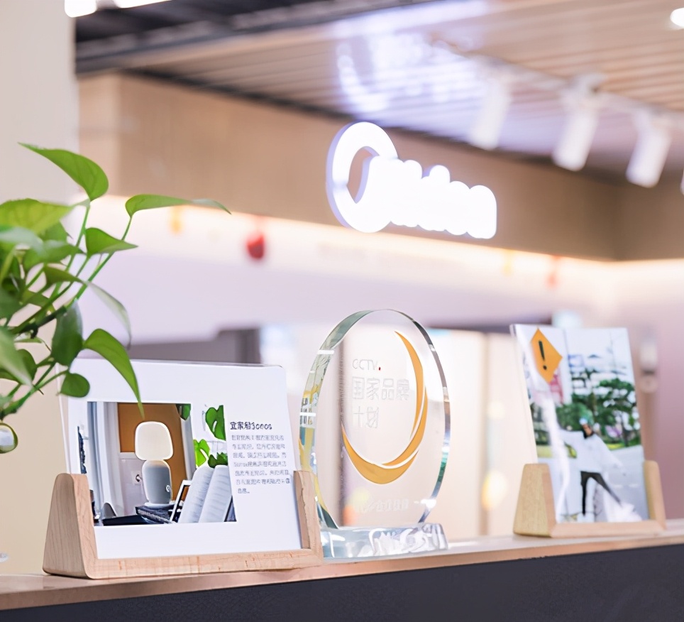 u型实木相框,简约正方形6寸实木相框