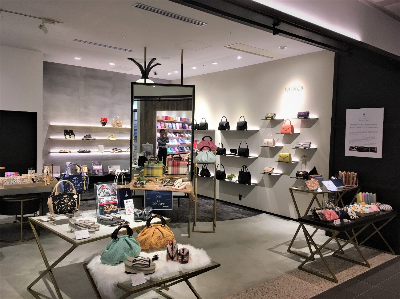 澶ч槳闅炬尝鍒伴鐢版柊澶╁湴,鐜╄浆澶ч槳