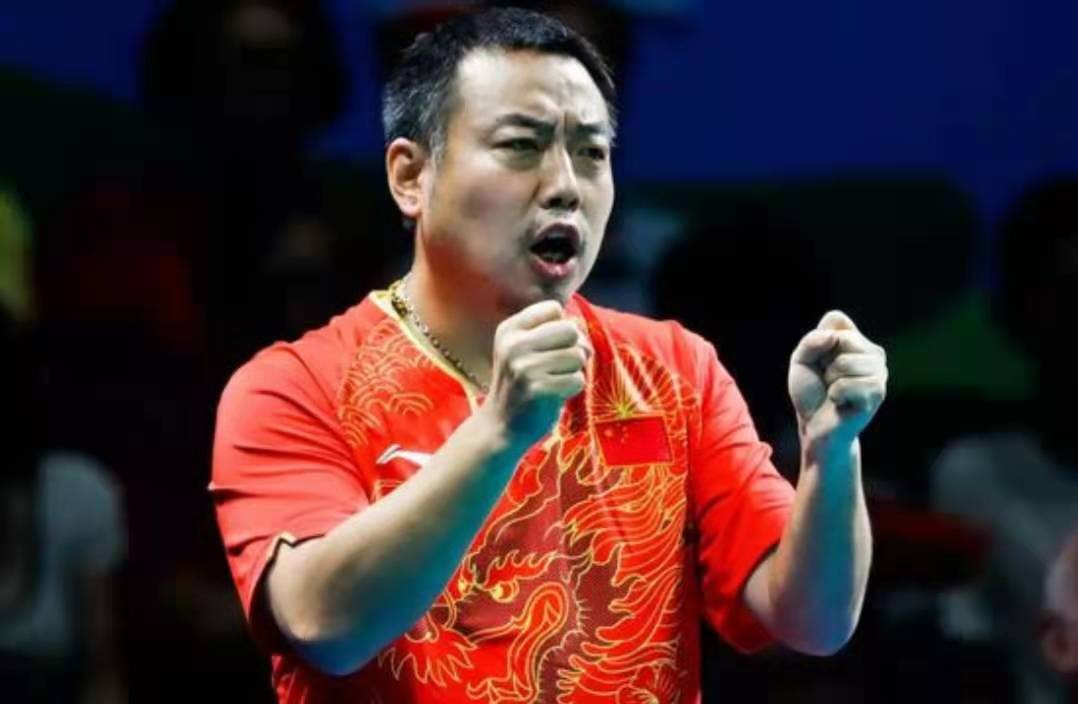 35岁马龙3-2击败樊振东夺冠,32岁的马龙