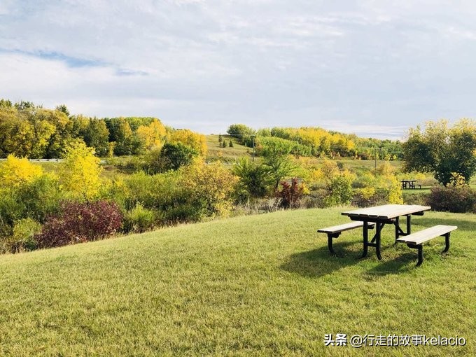 加拿大的假期有哪些,加拿大的周末是星期几