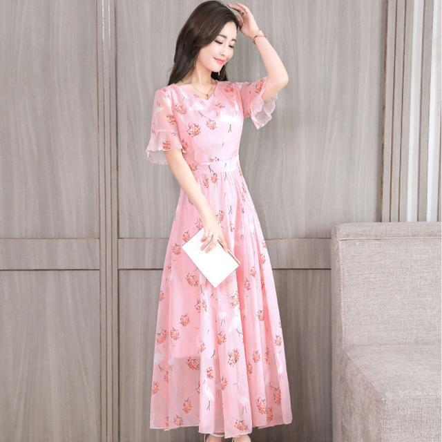 雪纺连衣裙既显女人味又时尚,雪纺连衣裙气质高级感轻奢穿搭