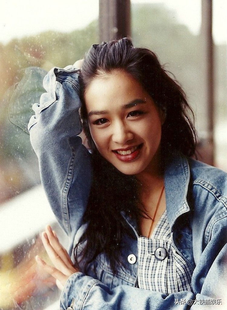 16位外籍女星今昔对比,10位混血女星今昔颜值对比