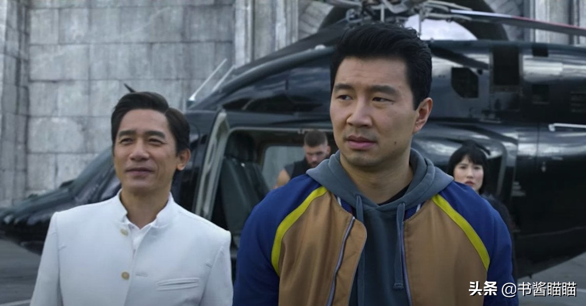 终究，还是陈法拉扛起了《尚气》的颜值大旗！同时暗示该角色地位