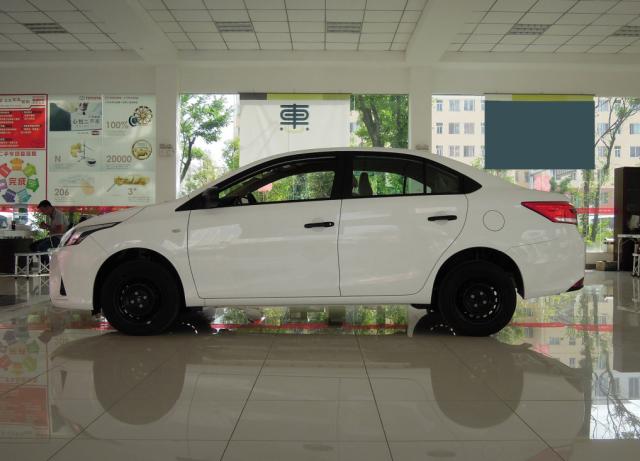 丰田致享实测油耗多少升,丰田致享和卡罗拉1.2t哪个更省油