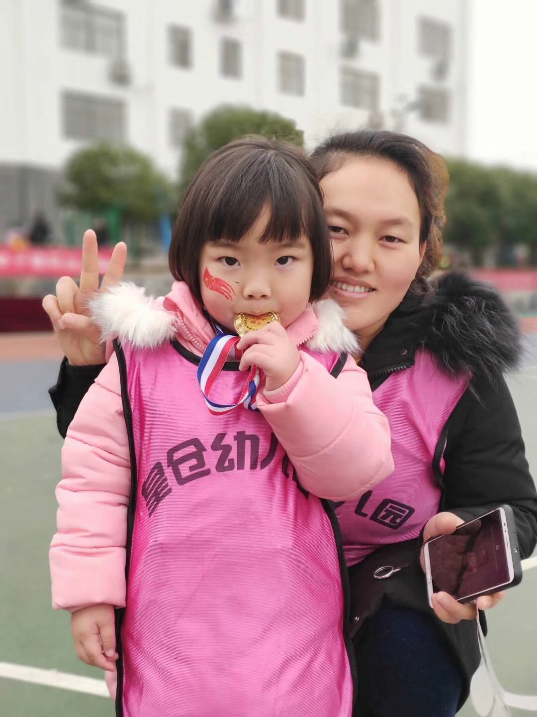 冬季亲子运动会,适合居家的亲子运动