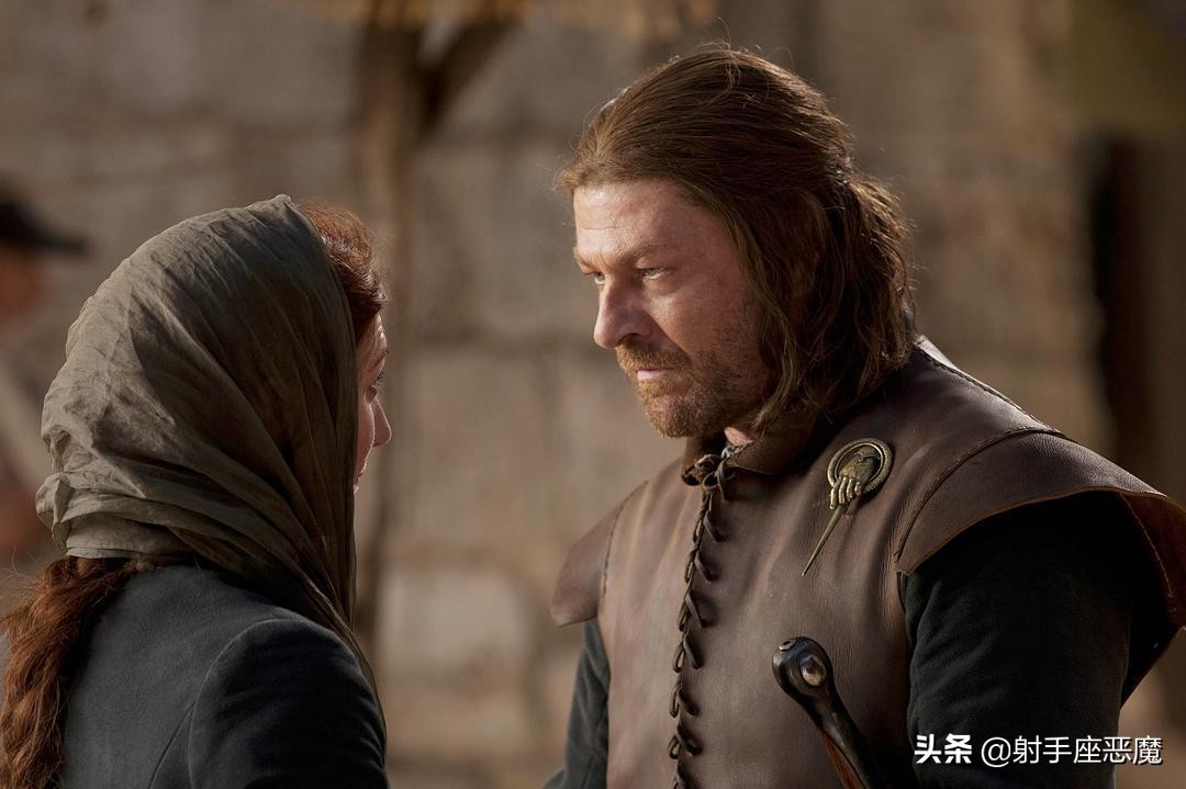 权力的游戏凯特琳家族,凯特琳徒利第一集收到什么信