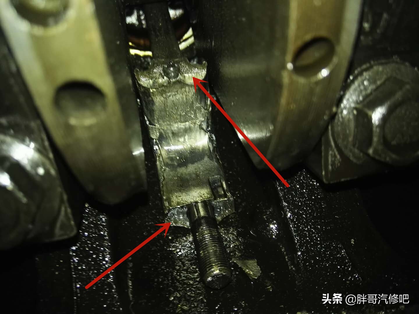 发动机没机油抱死要修什么,车里没机油发动机抱死怎么维修