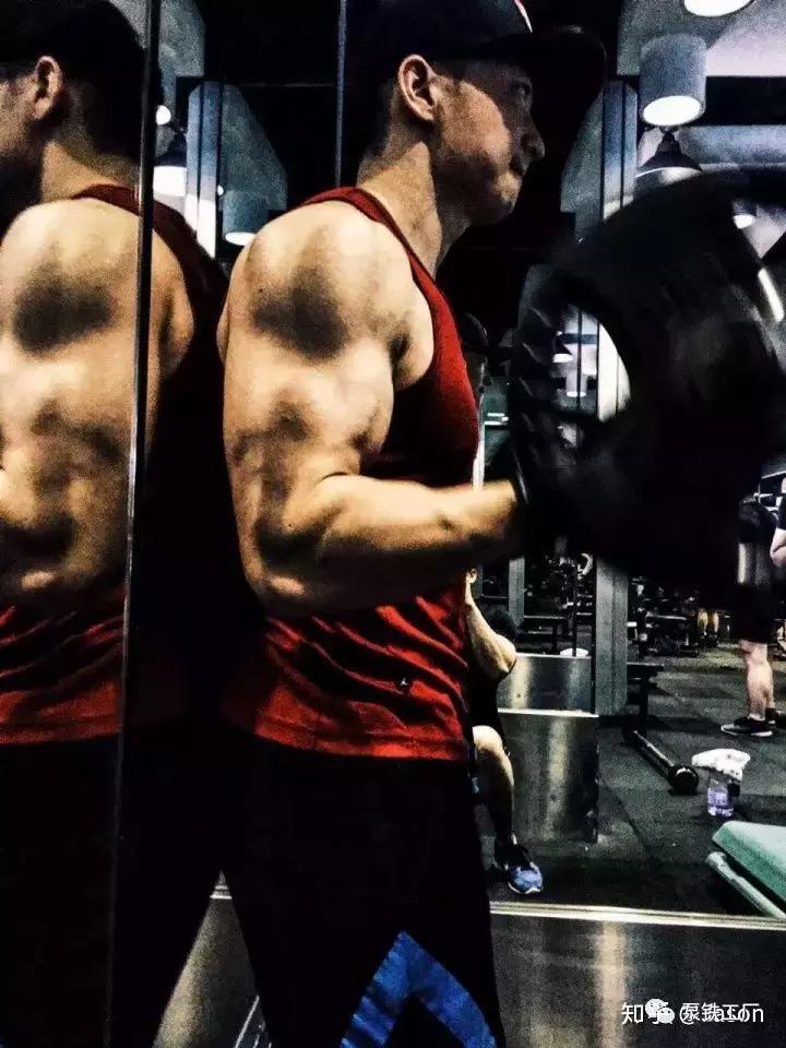 健身多久可以尝试力量举 (健身几年可以练力量举)