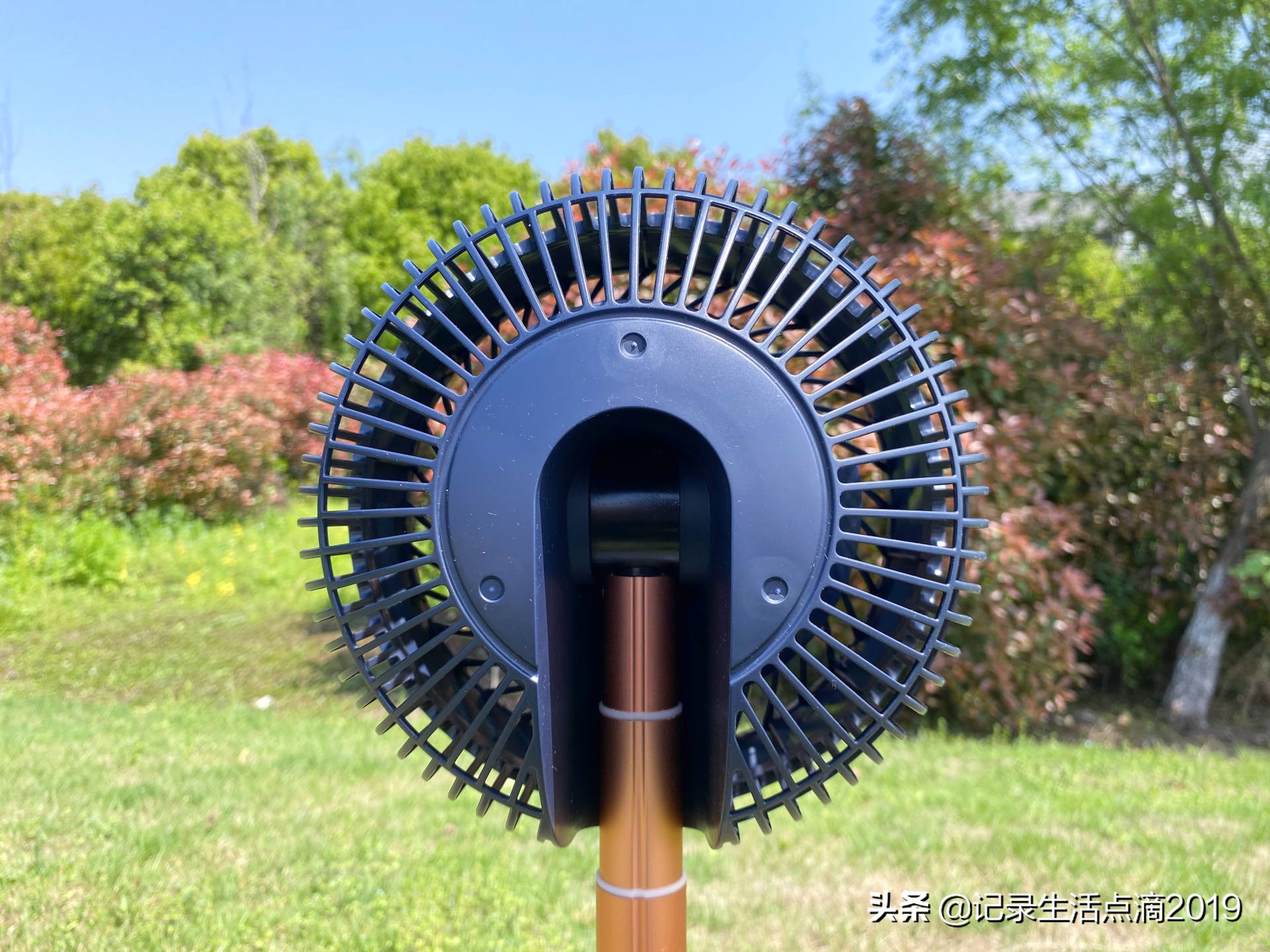 空气循环扇真的比落地扇好吗,空气循环扇和无叶扇哪个好用