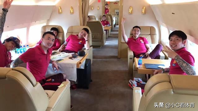 中国女排三大喜讯,中国女排能拿多少奖金