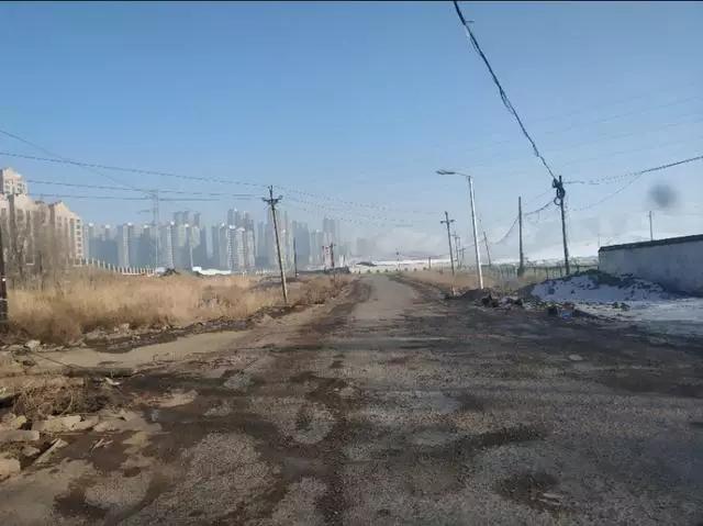 住在乌鲁木齐大山脚下的十个大型小区全在这里！有你家吗？