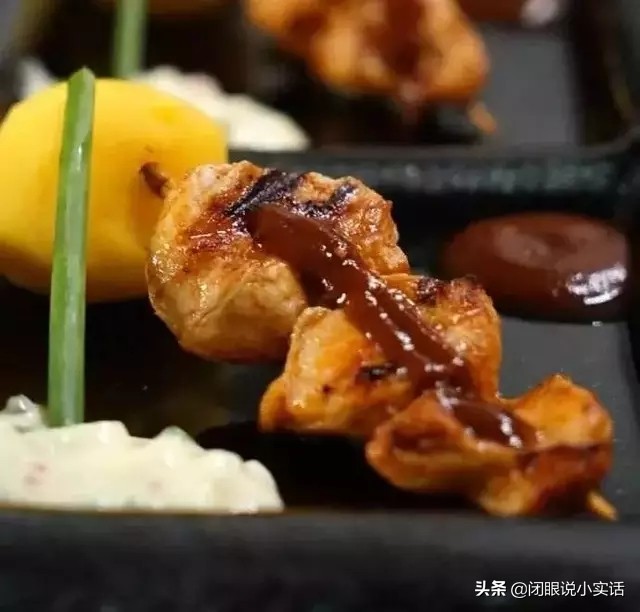 神兽羊驼吐口水,网络神兽羊驼一言不合吐口水